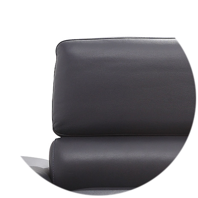 miękki i regulowany zagłówek podnosi komfort siedzenia