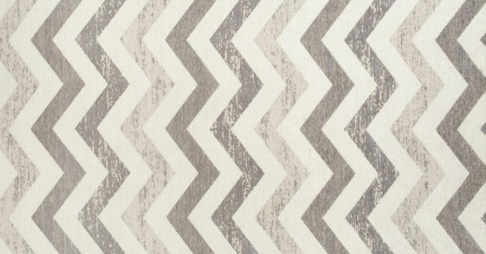 DYWAN ITALIA 20 col. TAUPE prezentuje szyk i elegancję. W dotyku jest miękki jak jedwab, a dzięki swej kolorystyce 